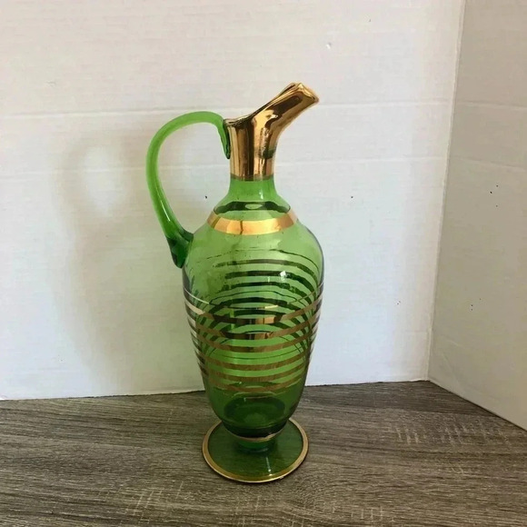 Vtg Green  and Gold Jug - Picture 1 of 9